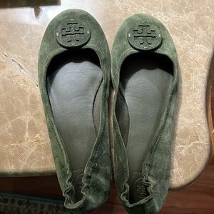 Tory Burch flats, good condition